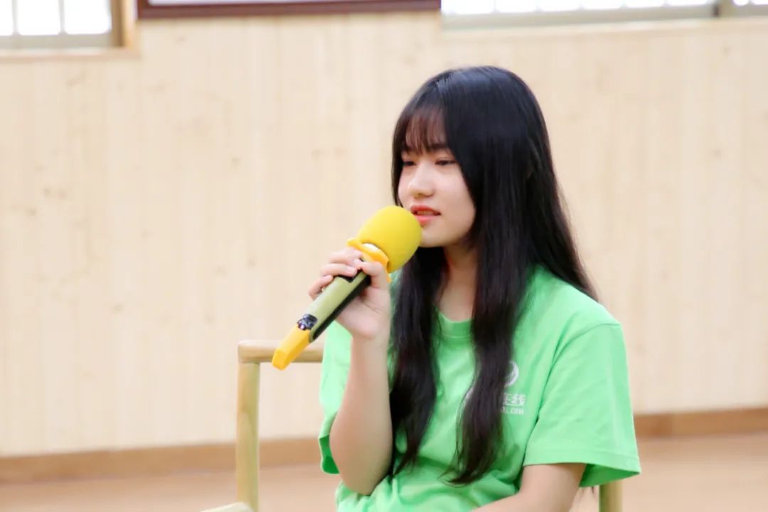 活著,努力實現(xiàn)每個階段的人生意義就好了!