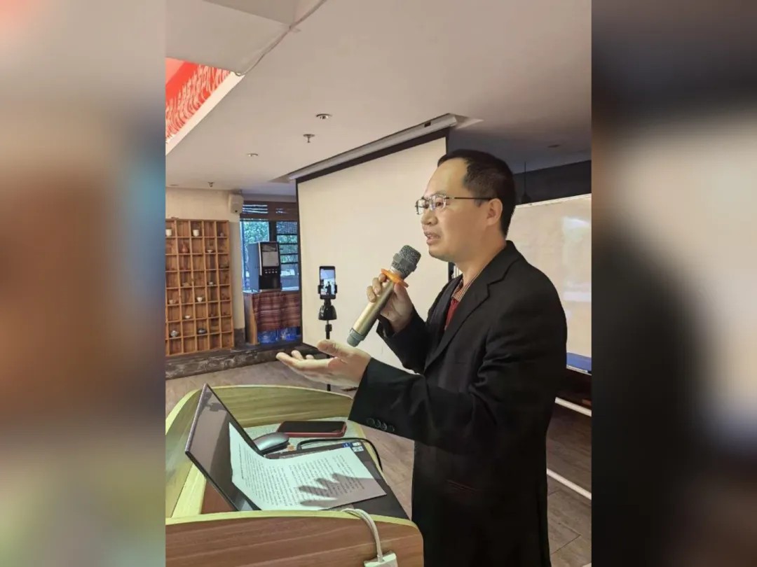 1729656045124611.jpg 1729656045124611.jpg